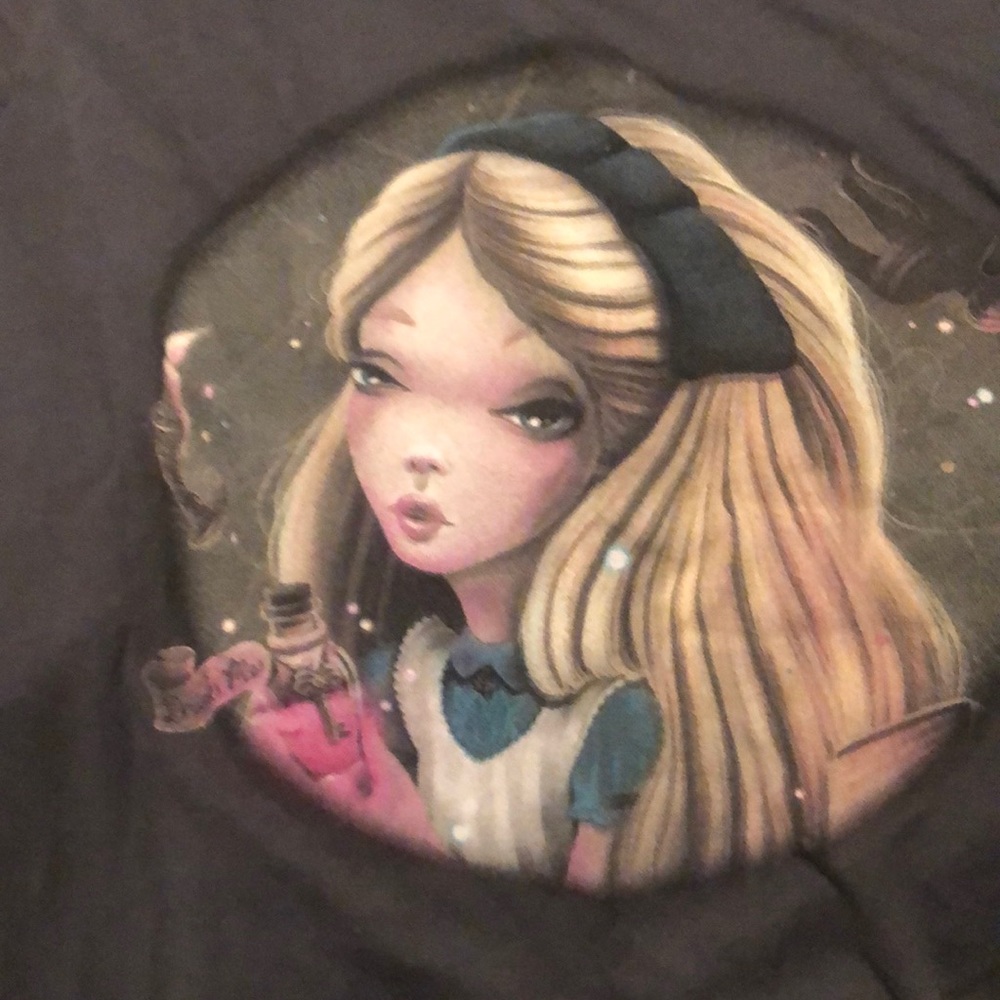 Alice In Wonderland Fancy T - Picture 2 of 3